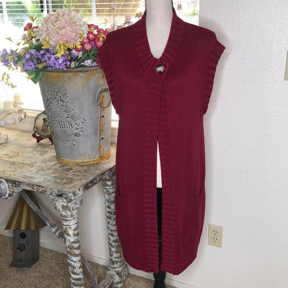 NEW Chico’s long sweater vest NWT